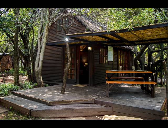 M² LODGE FOR SALE IN ZANDFONTEIN AH
